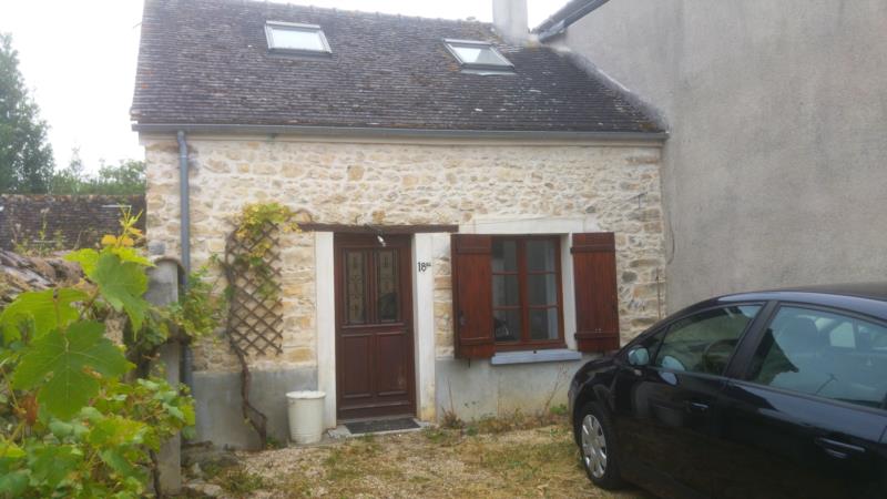 Jolie villageoise en pierre Centre d'Episy