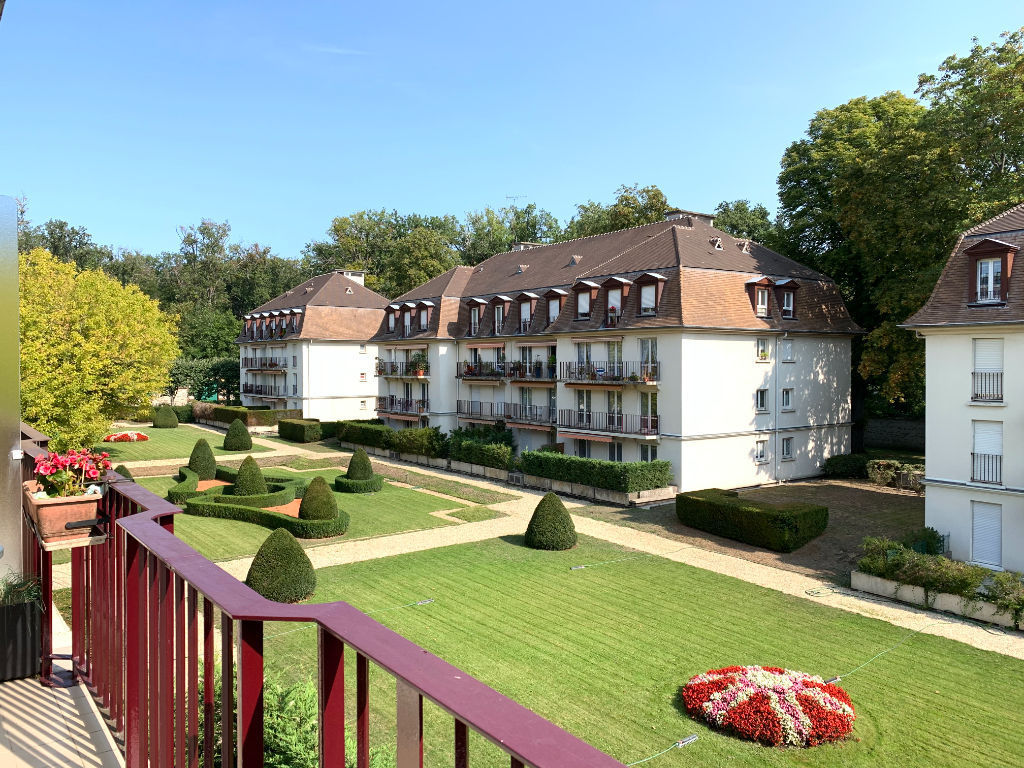 Résidence de standing, en lisière de la Foret de Fontainebleau.