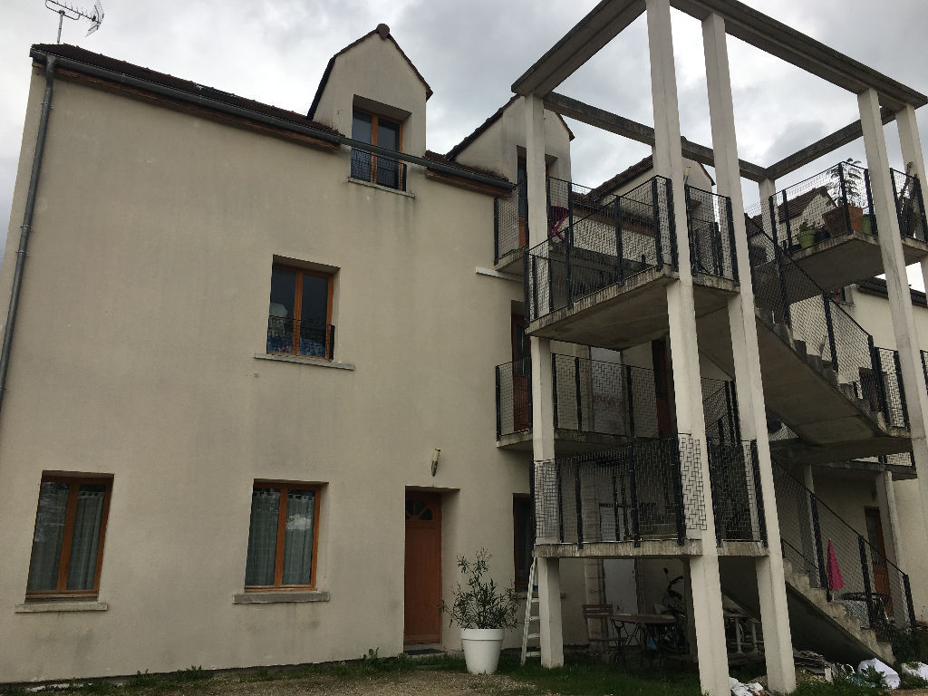 APPARTEMENT CHAMPAGNE SUR SEINE