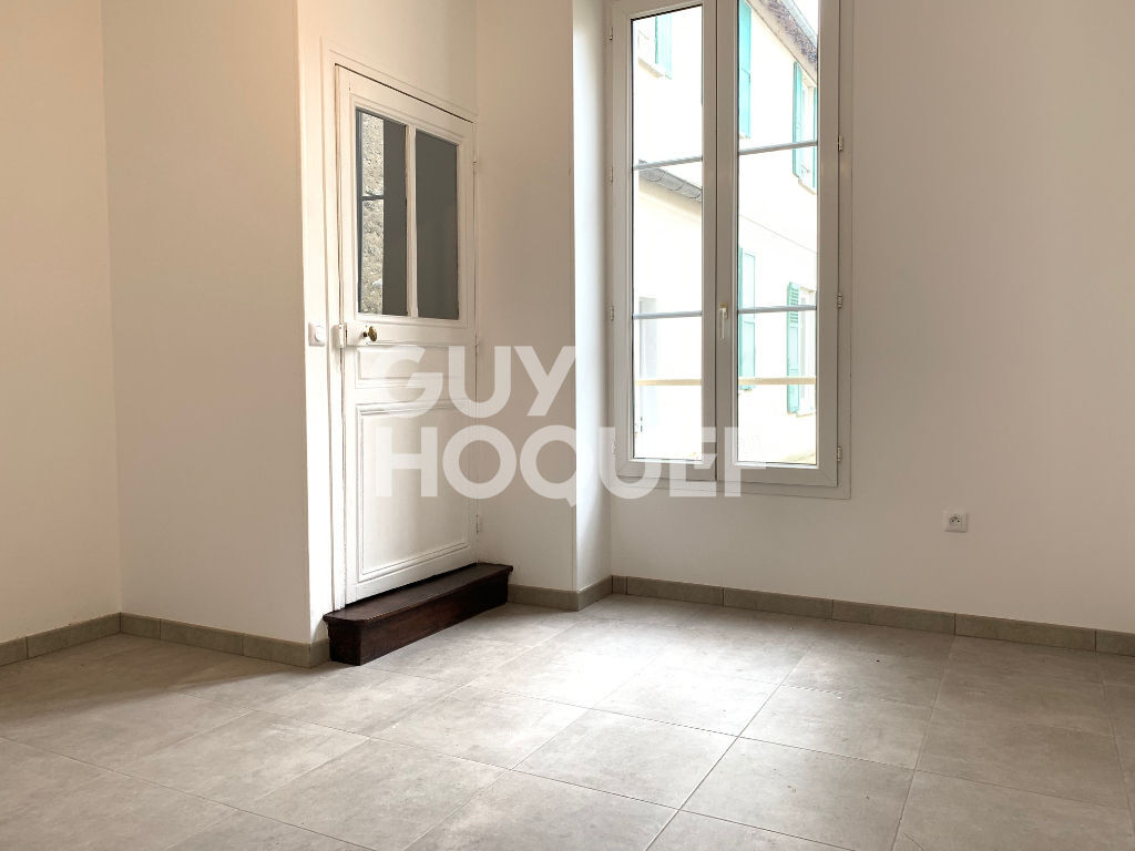 Avon maison rénovée idéalement située : VENTE INTERACTIVE EXCLUSIF