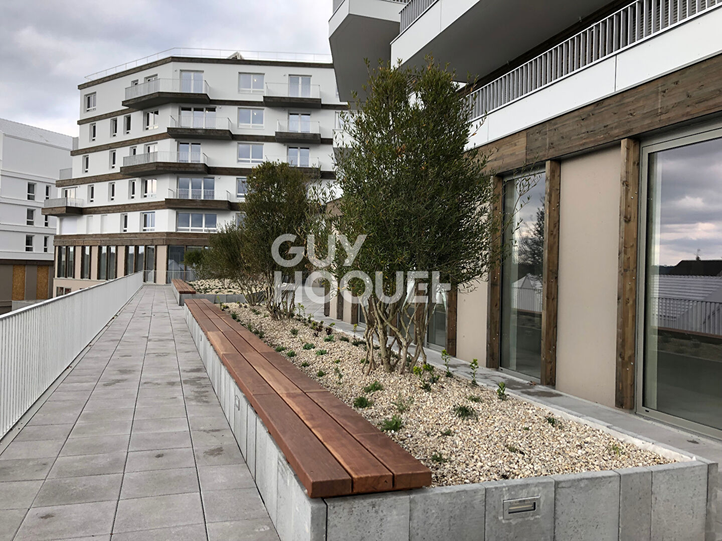 Appartement Avon 4 pièce(s) 83.29 m2 REZ DE JARDIN