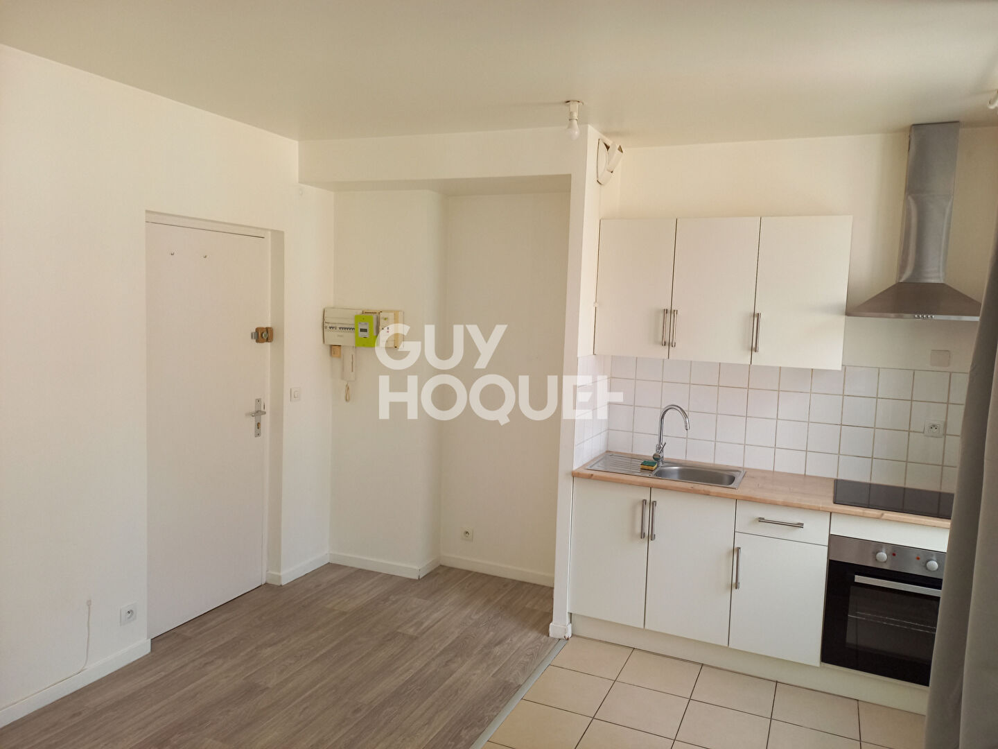 Appartement Montereau Fault Yonne 2 pièce(s) 28.6 m2