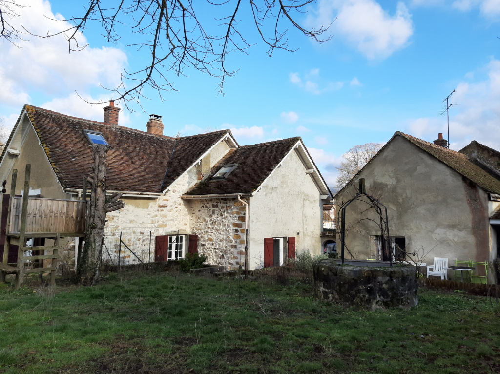 Maison 5 pièces à vendre secteur VOULX