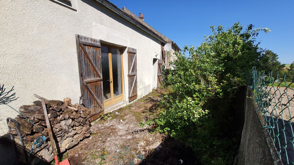 A VENDRE Maison à VILLE SAINT JACQUES
