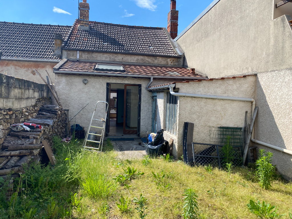 Maison à rénover à Marcoussis