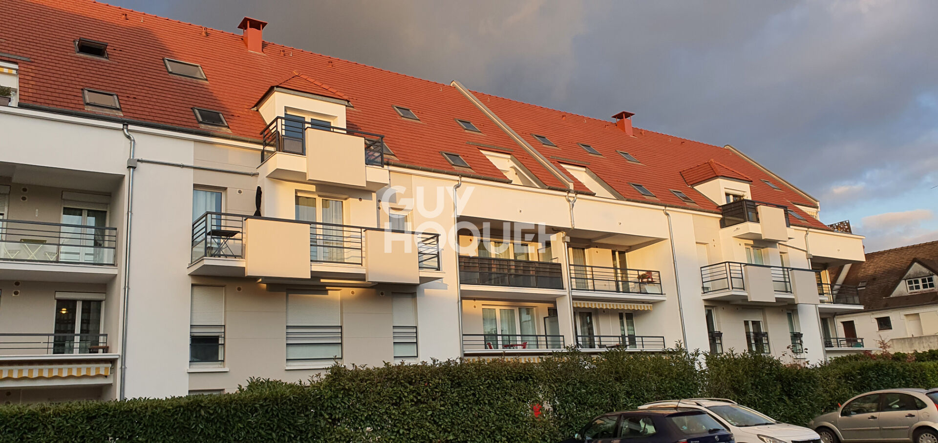 APPARTEMENT 4 PIECES AVEC JARDIN CENTRE VILLE