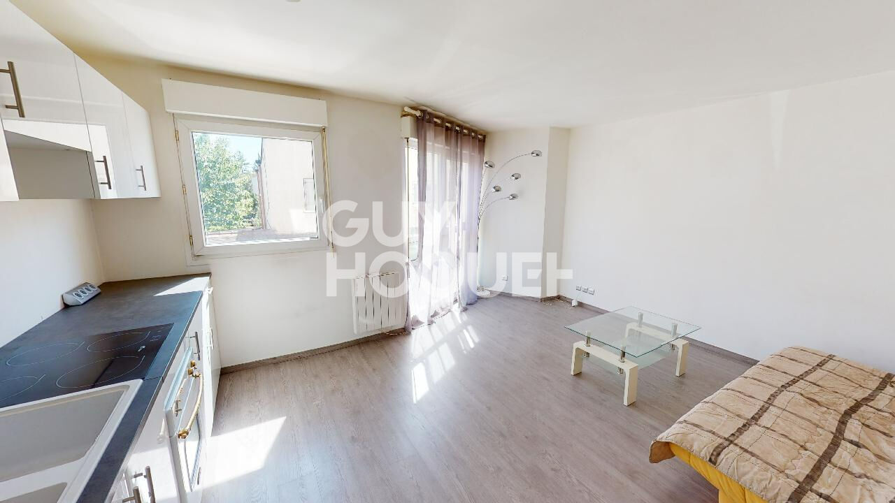 MONTLHERY : appartement 2 pièces à vendre