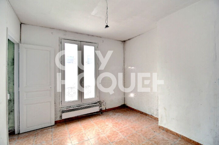 Appartement d'environ 29 m² à vendre au Bas Montreuil- République