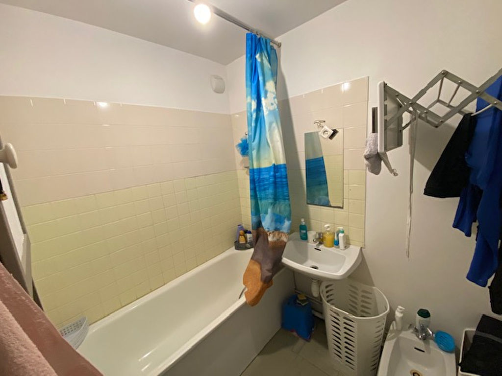 Appartement d'environ 85 m2 situé à Saint Mammes disposant de 3 chambres