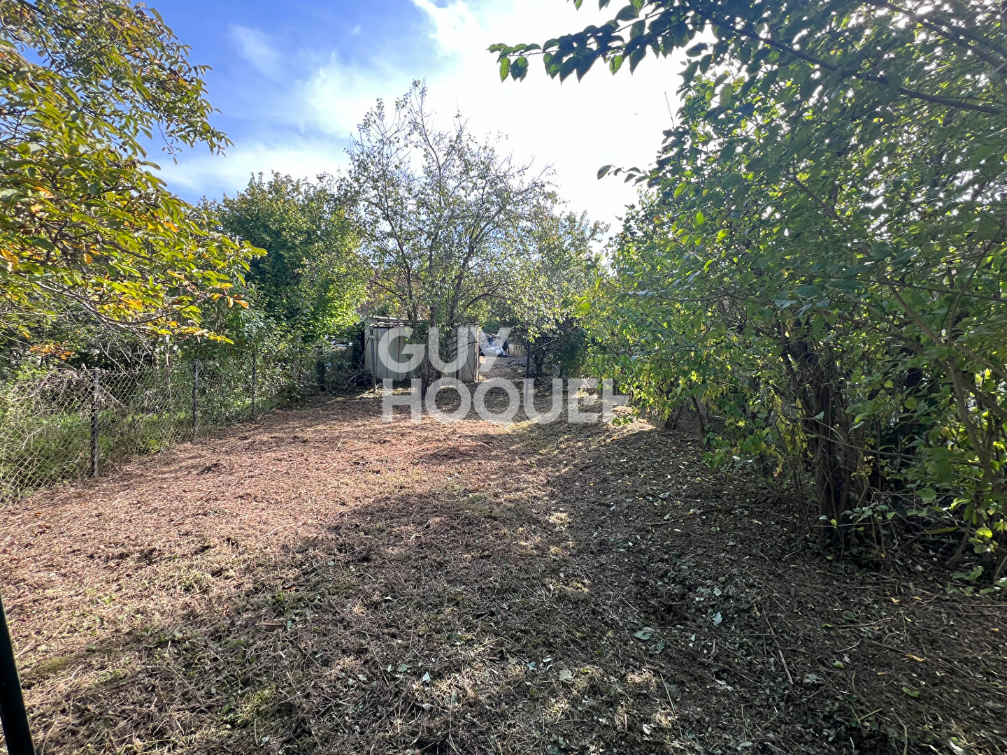 Terrain constructible 419 m2 à Ecuelles