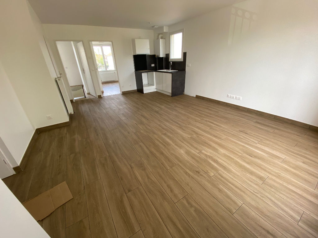 Exclusivité GUY HOQUET  DE MORET : Bel appartement de 58 m2 au 2nd Etage d'un immeuble construit en 2021