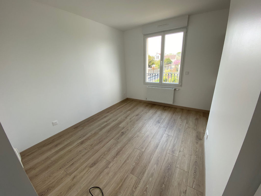 Exclusivité GUY HOQUET  DE MORET : Bel appartement de 58 m2 au 2nd Etage d'un immeuble construit en 2021