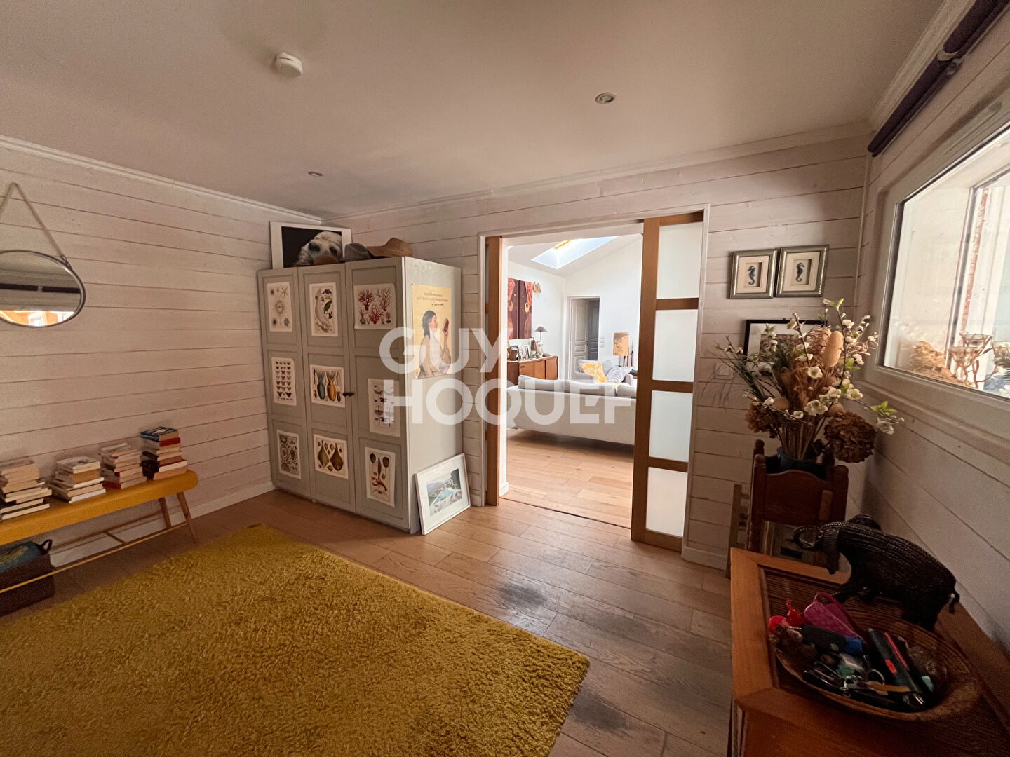 Maison  de plain-pied 5 pièce(s) 137,54 m2 avec piscine  et un chalet d'habitation de 37.92m² sur terrain de 1480m²