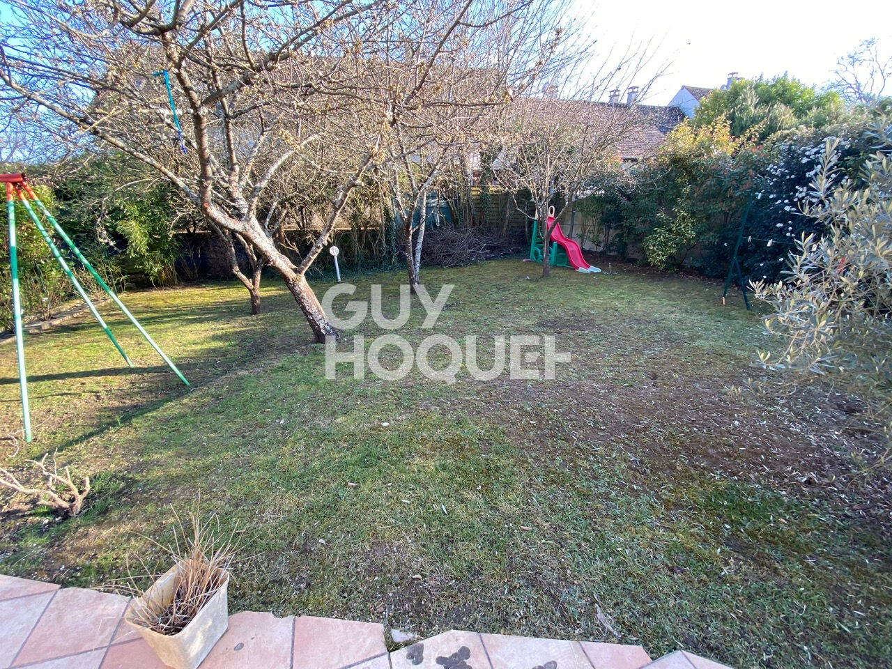 Maison atypique 8 pièces - VENEUX LES SABLONS