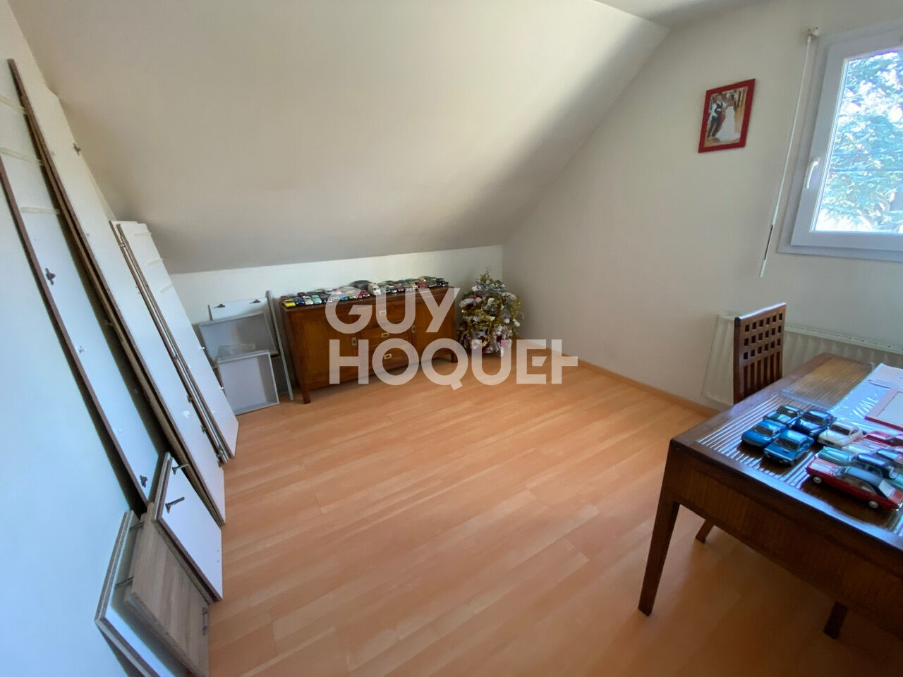 Maison atypique 8 pièces - VENEUX LES SABLONS