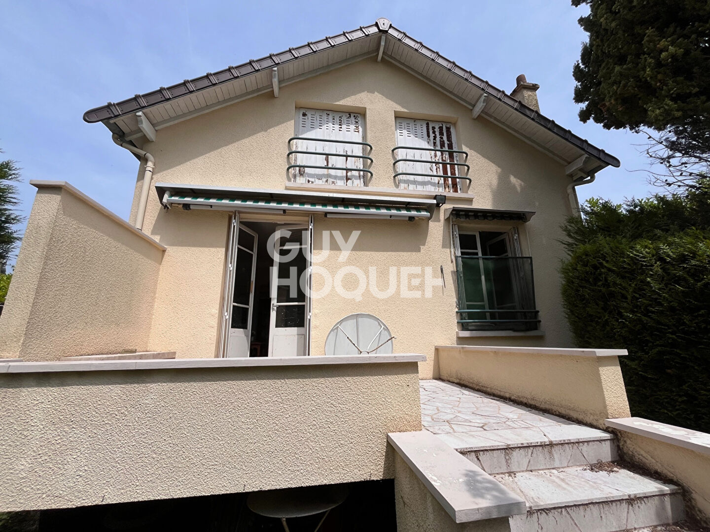 Belle maison de 136m²  sur un terrain 506m²  à deux minutes du centre ville de Moret-sur-Loing