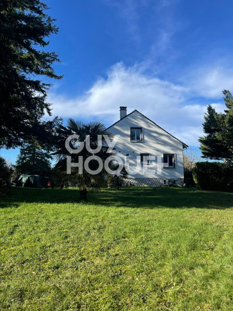 Maison  5 pièce(s) 144 m2 sur un terrain de 2278m²  à Moret-sur-loing