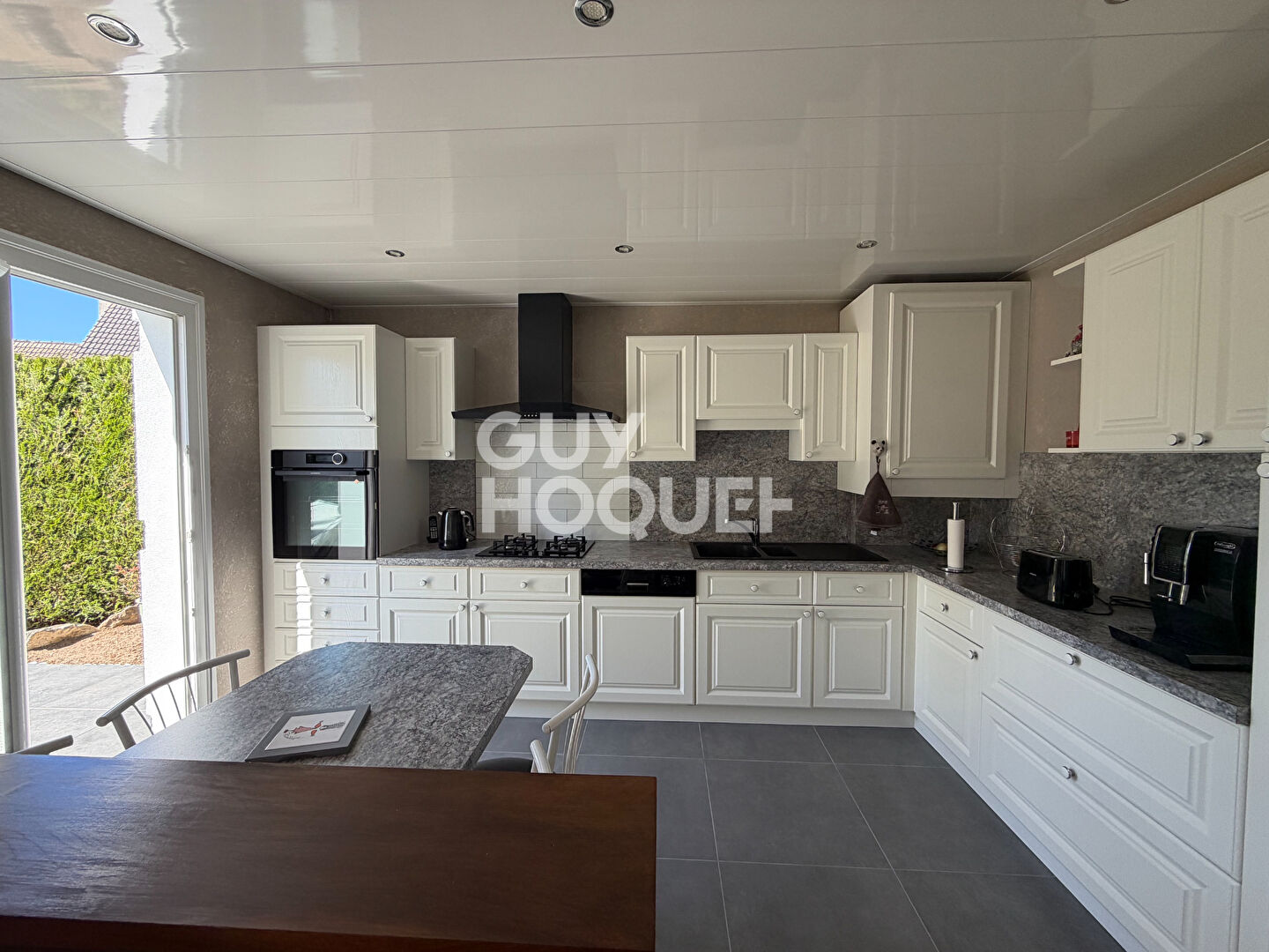 Maison  5 pièce(s) 115.5 m2  sur un terrain de 500 m²