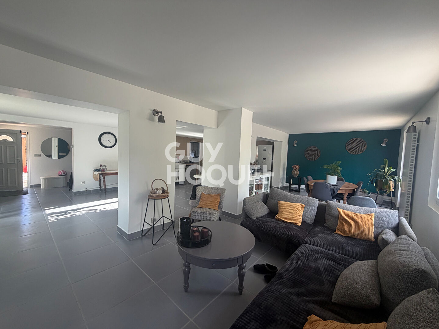 Maison  5 pièce(s) 160 m2 sur un terrain de 484m² à Veneux-les-Sablons