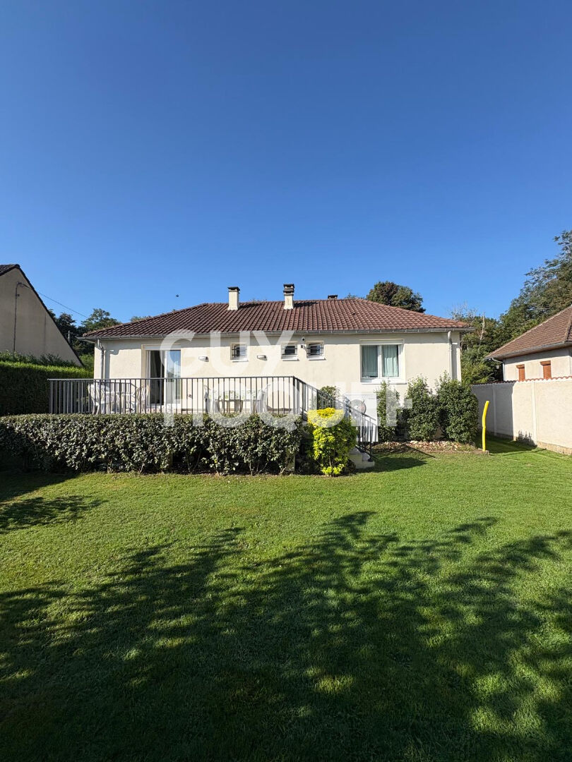 Maison située à Veneux Les SablonS 5 pièce(s) 131 m2 avec 4 chambres dans un quartier calme et à proximité de la gare SNCF