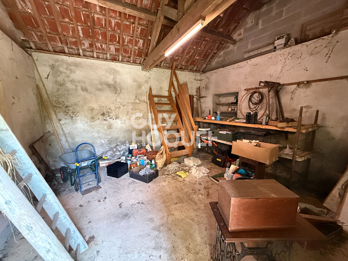 Maison Paley 7 pièce(s) avec 4/5 chambres dans le petit village de Paley A SAISIR 