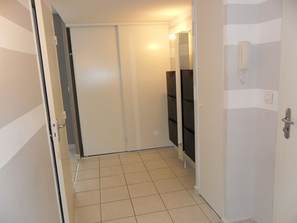 GRIGNY T 3 avec Balcon résidences des Faïenciers