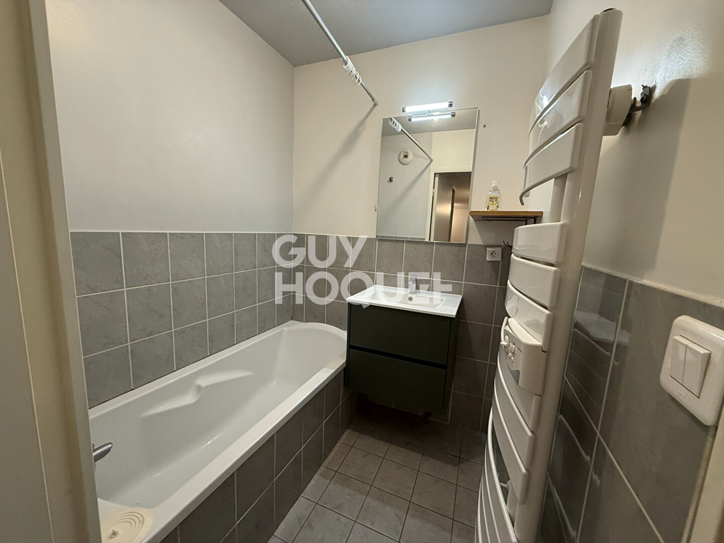 GRIGNY T 3 avec Balcon résidences des Faïenciers