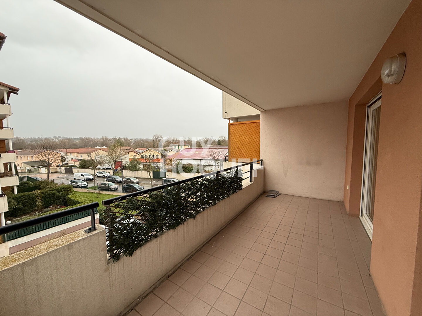 GRIGNY T 3 avec Balcon résidences des Faïenciers