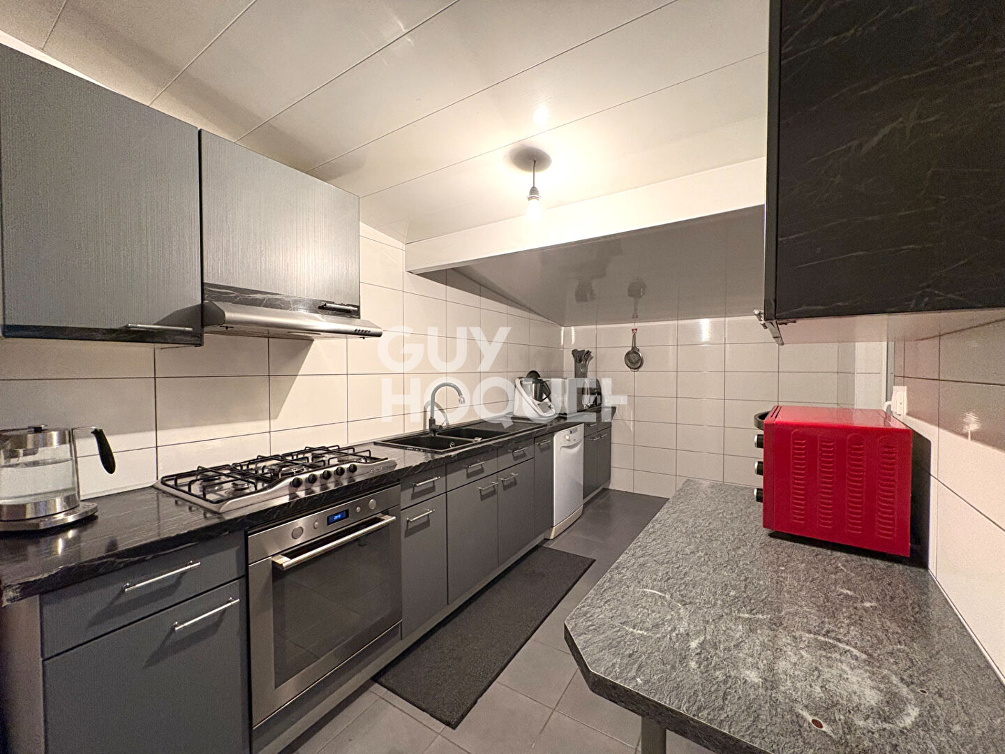 Maison Type 5 de 120m² avec garage et jardin sur la commune de Saint-Fons