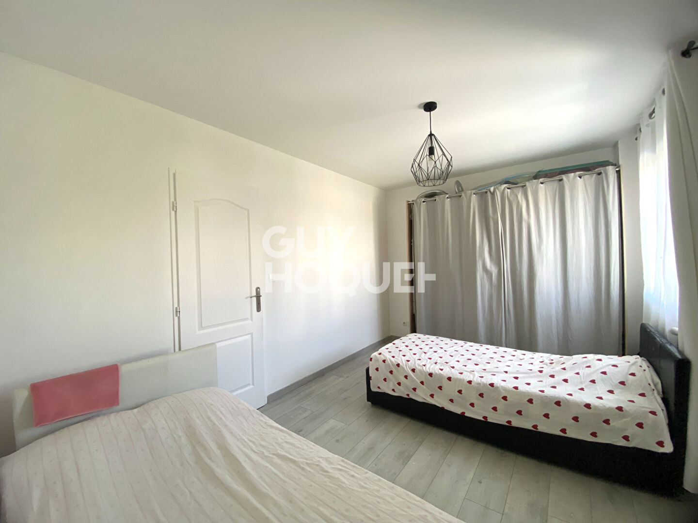 Maison familiale 4 chambres avec suite parentale, jardin, garage et terrasse