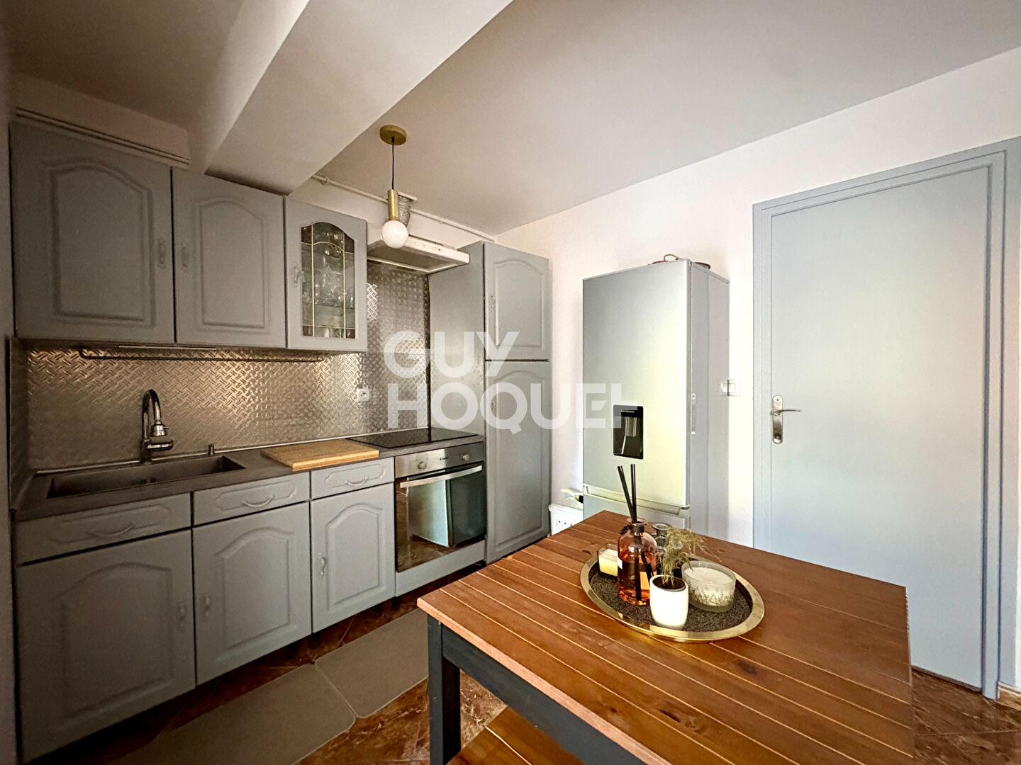 Coquet appartement de type T3 avec une belle terrasse de plus de 15 m² et une cave