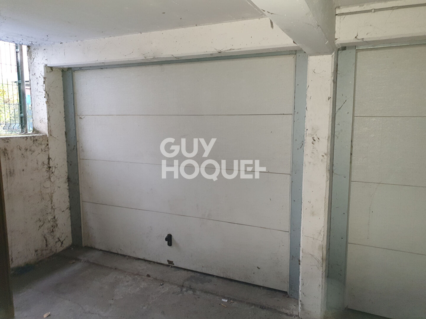 Garage de 13.6 m² à vendre libre d'occupation- quartier GIVORS PLAINES