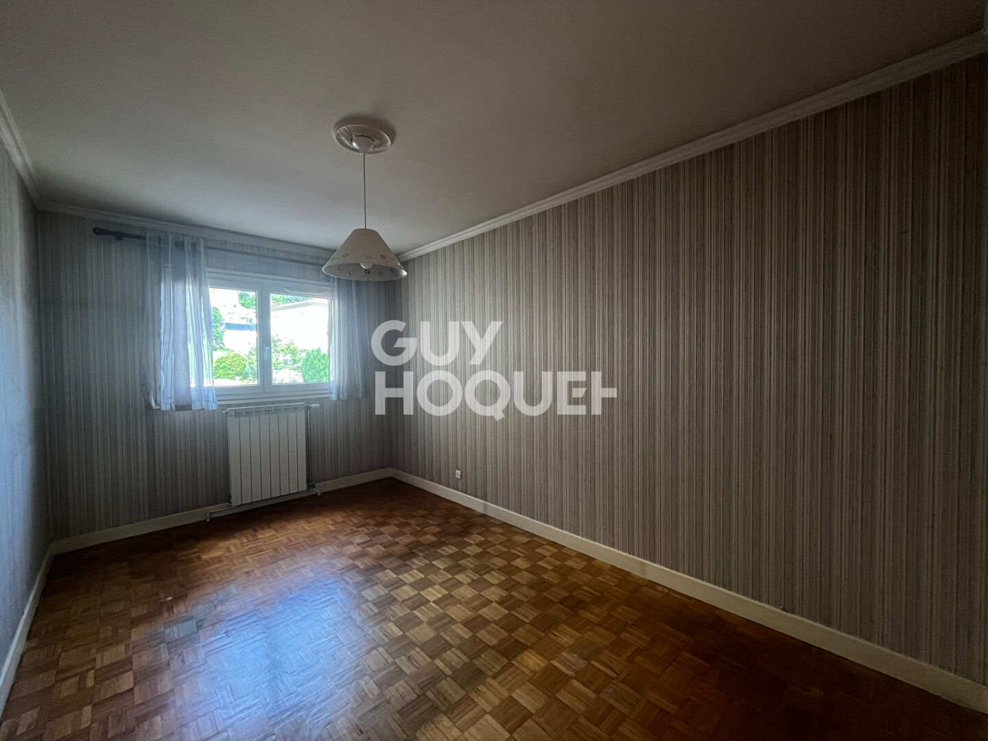 T4 lumineux avec balcon, garage et parking / Résidence calme