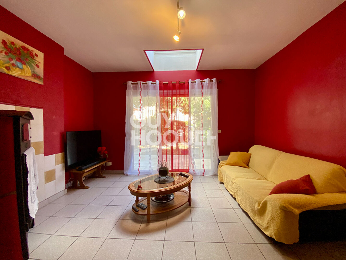 Maison à rafraichir de 118 m² à Givors, proche écoles et commerces