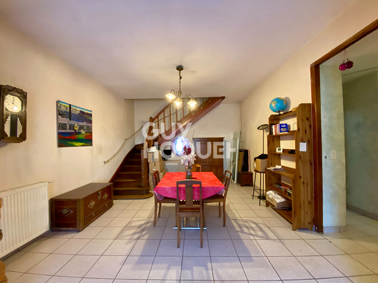 Maison à rafraichir de 118 m² à Givors, proche écoles et commerces