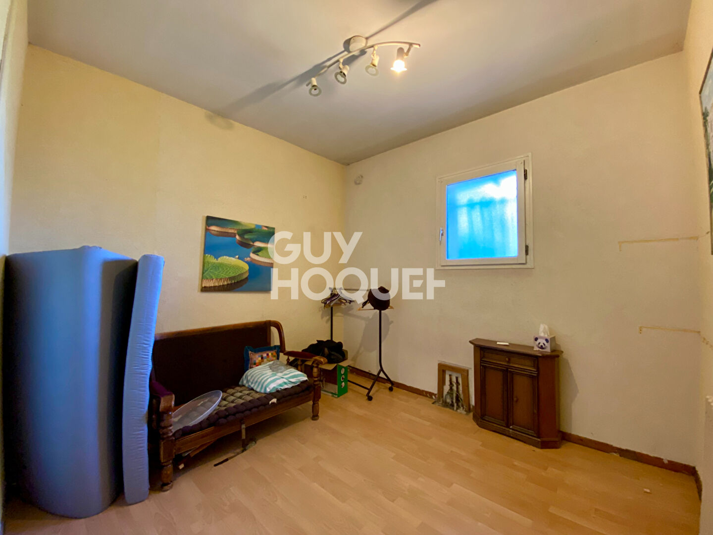 Maison à rafraichir de 118 m² à Givors, proche écoles et commerces