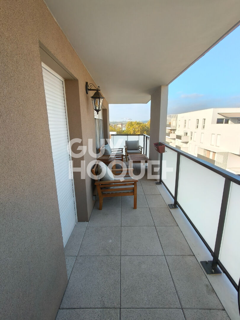 Appartement moderne / dernier étage / balcon et box fermé