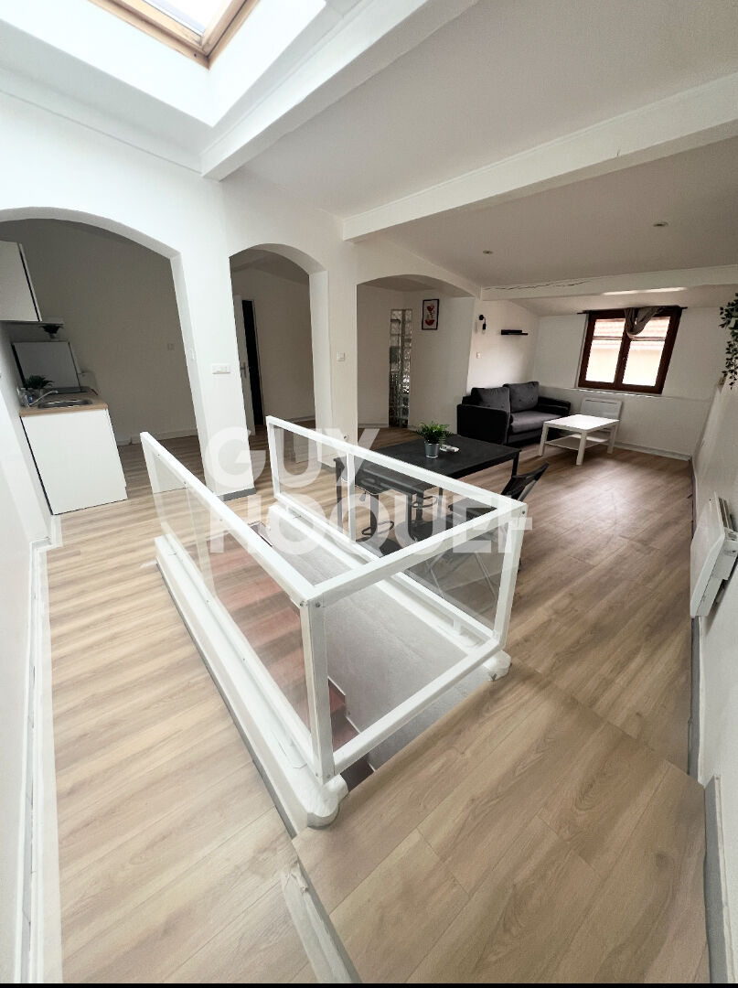 Appartement 3 pièce(s) 58.69 m2 Meublé