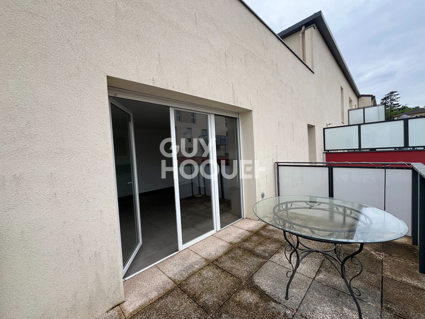 T3 moderne avec terrasse, parking et cellier privatif