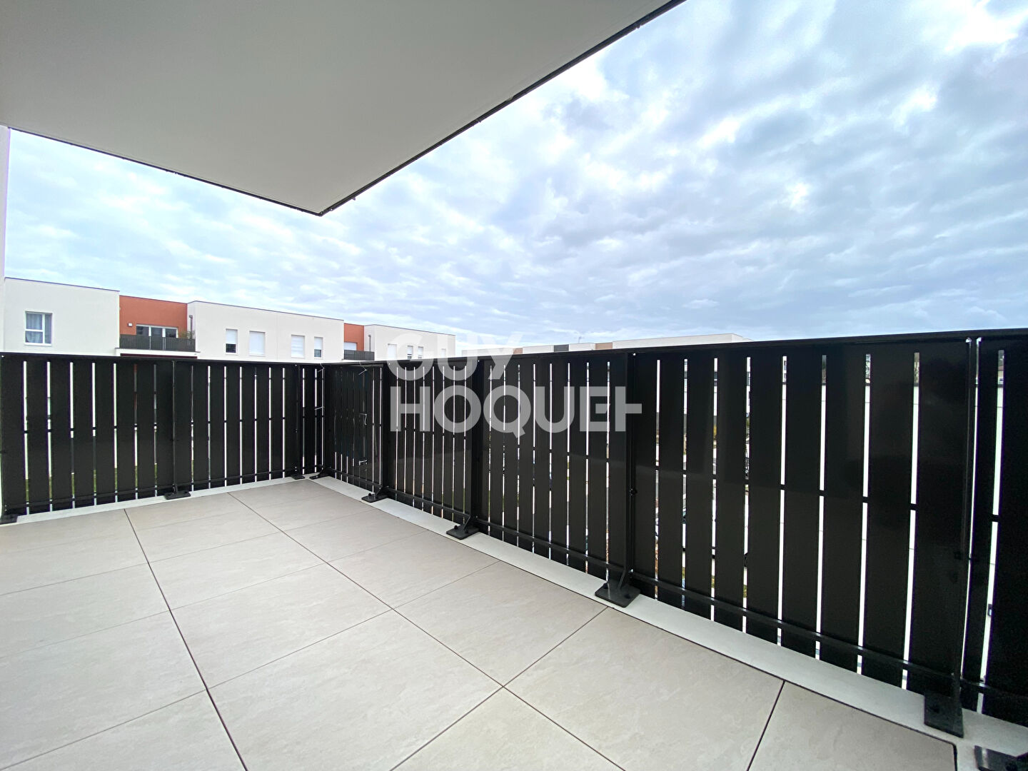 Récent appartement T3 avec balcon et box / quartier Canal