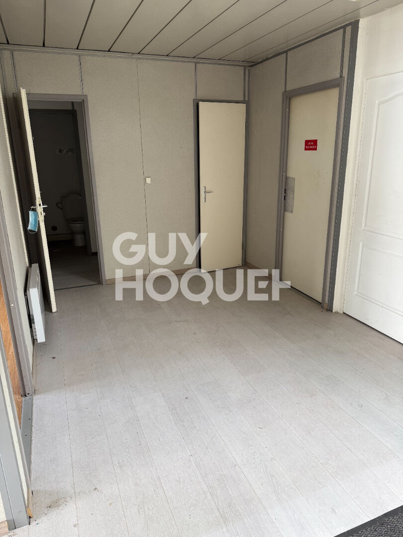 Entrepôt / local industriel /Bureau Chasse Sur Rhone Divisible