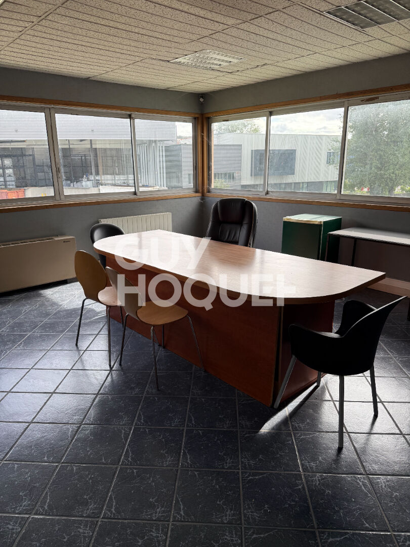 Entrepôt / local industriel /Bureau Chasse Sur Rhone Divisible