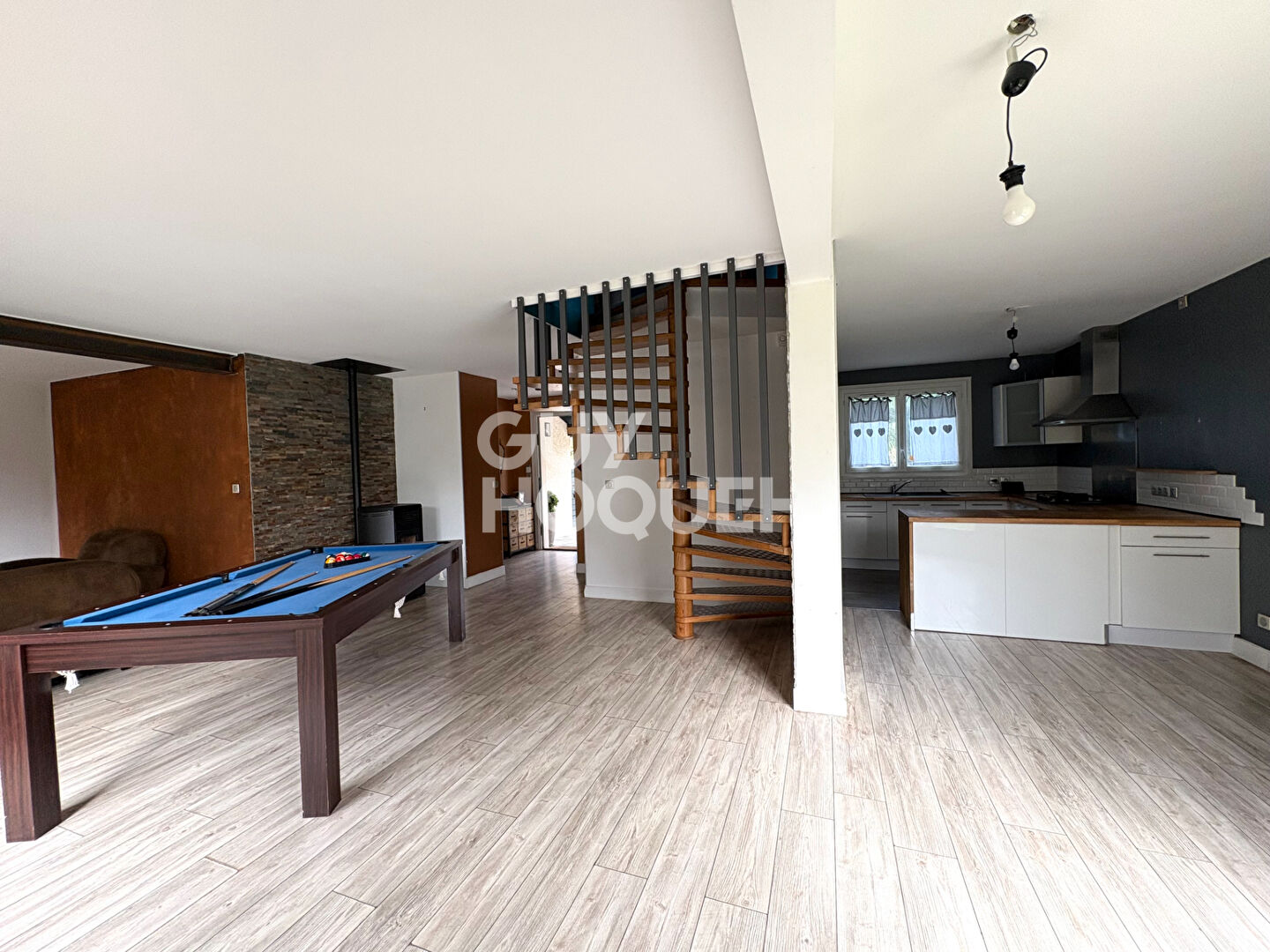 Maison familiale avec piscine sur les hauteurs de Givors