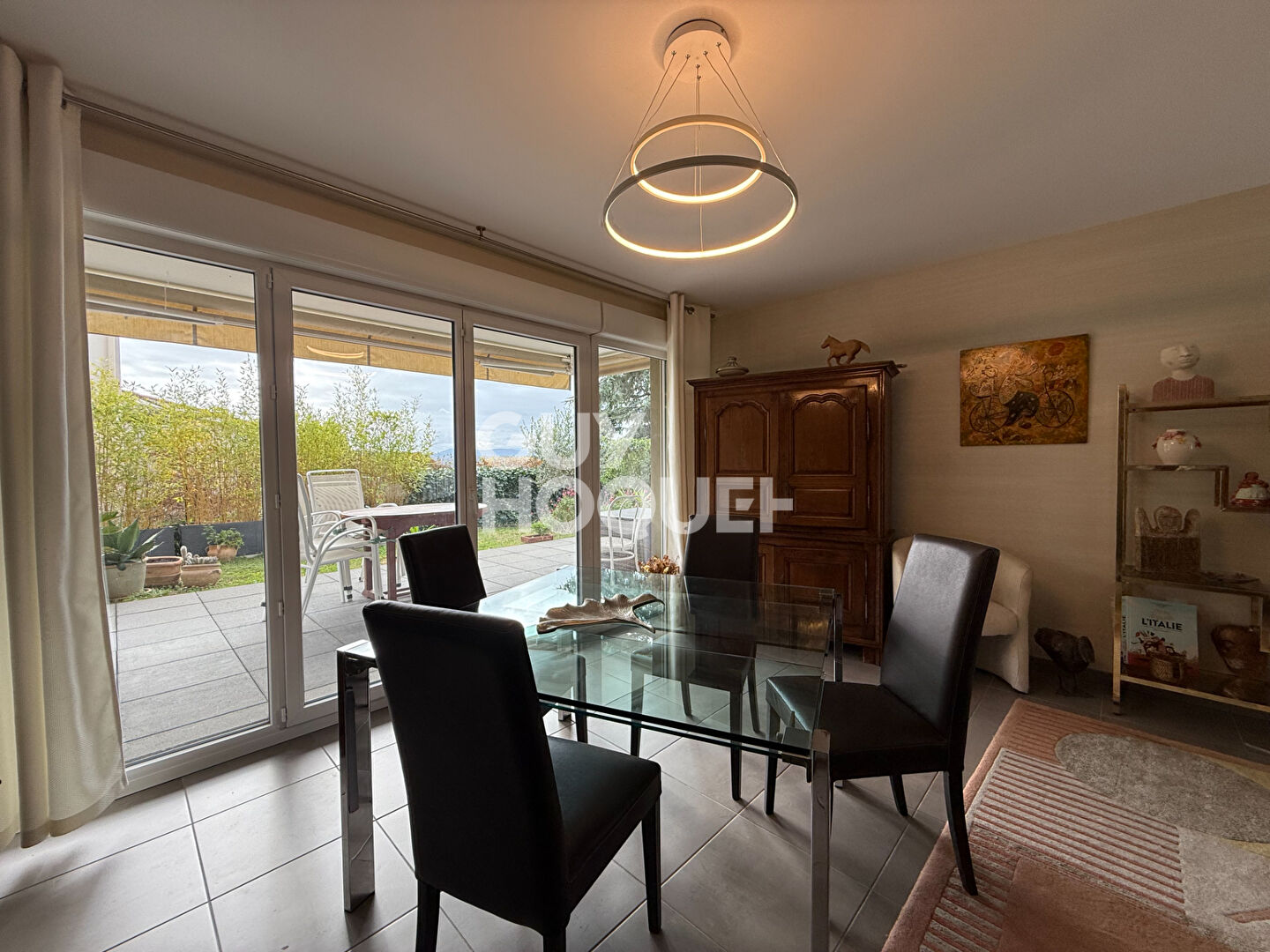 Rare Vourles centre Appartement  rez-de-jardin 4 pièces 93.14 m2