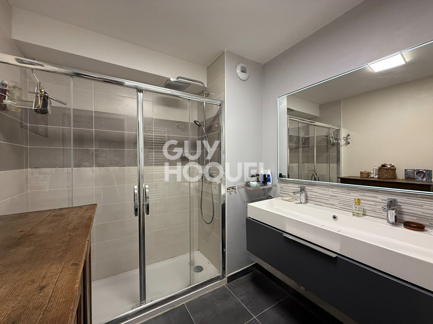 Rare Vourles centre Appartement  rez-de-jardin 4 pièces 93.14 m2