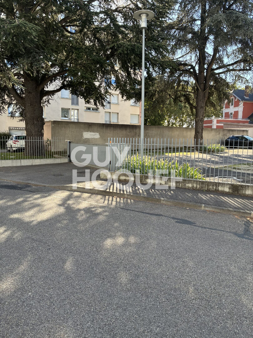 Charmant appartement T2 résidence de 2018 avec balcon et stationnement