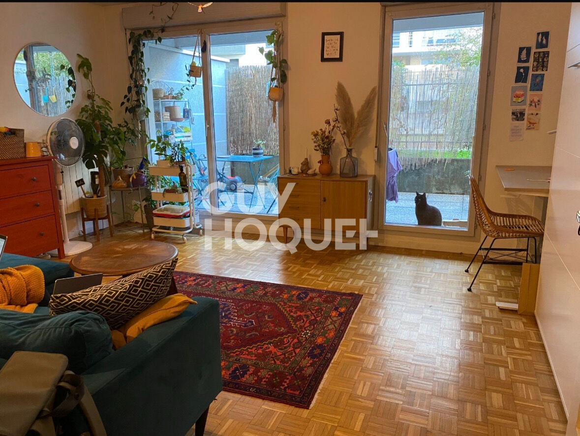 À vendre  Charmant T2 de 47,58 m² avec terrasse et garage