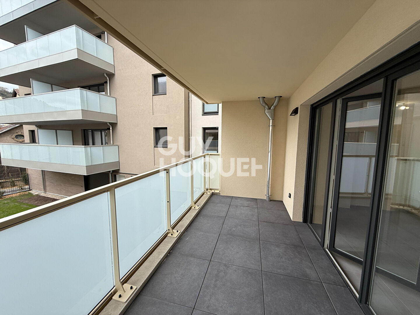 Appartement Neuf à Saint Romain En Gal 2 pièces 47.22 m2 avec garage