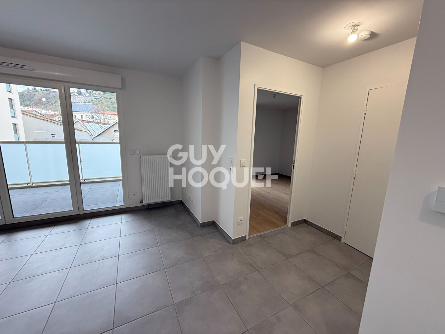 Appartement Neuf à Saint Romain En Gal 2 pièces 47.22 m2 avec garage