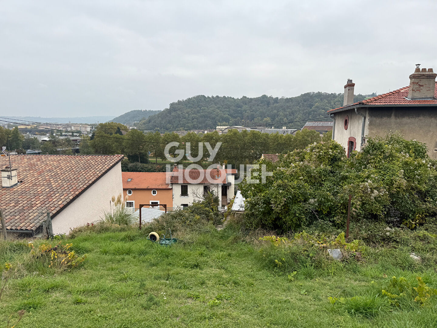 Maison de ville a rénover avec 1658m² de terrain à Givors 9 pièce 160 m2